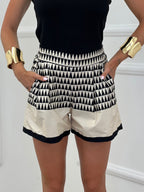 Shorts Fantasia Geometrico 7428 Bianco e Nero