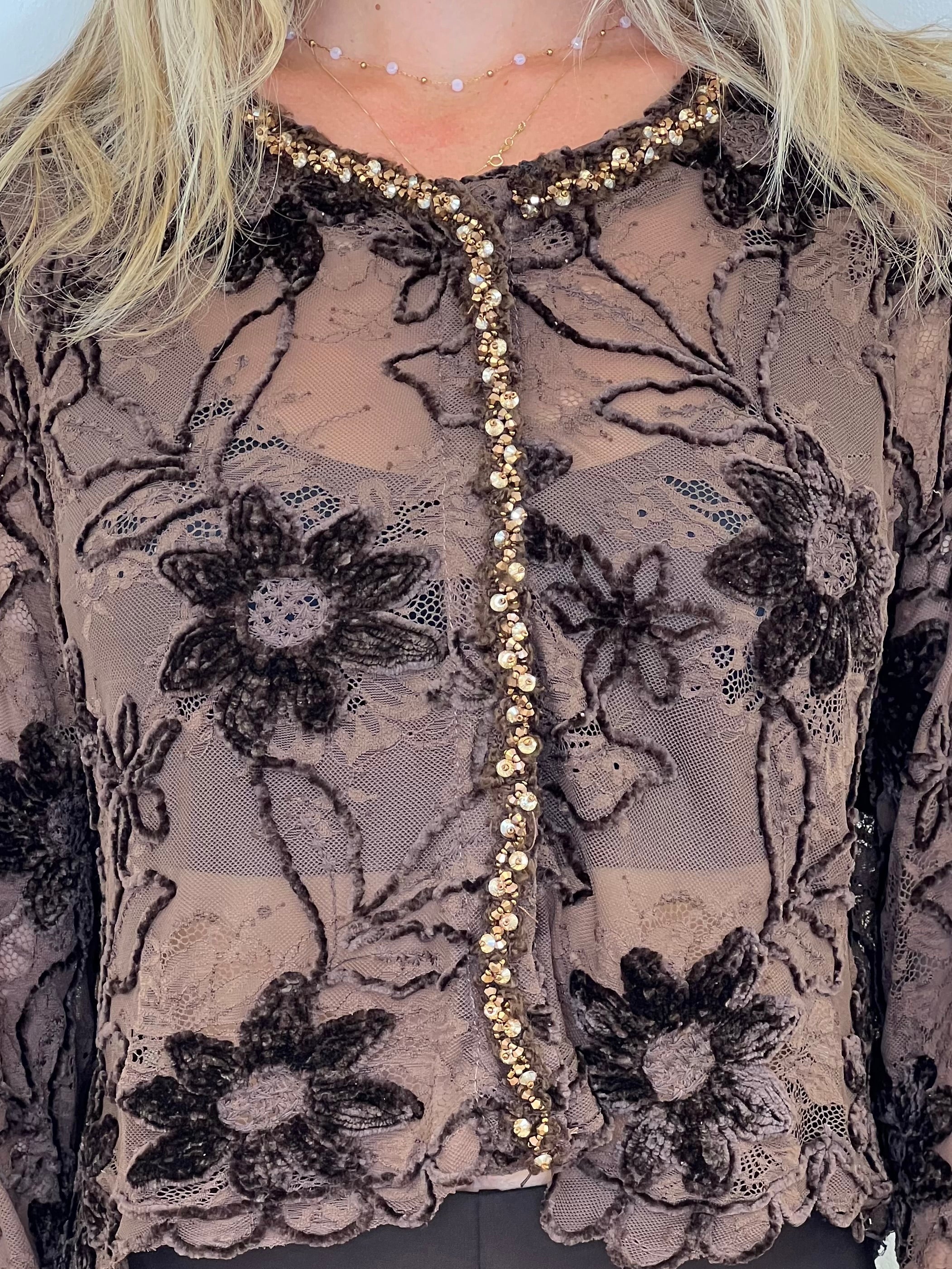 Cardigan Pizzo Ricami e Strass C282 Cioccolato