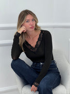 Maglia Scollo a V Ultralight con Cashmere e Pizzo