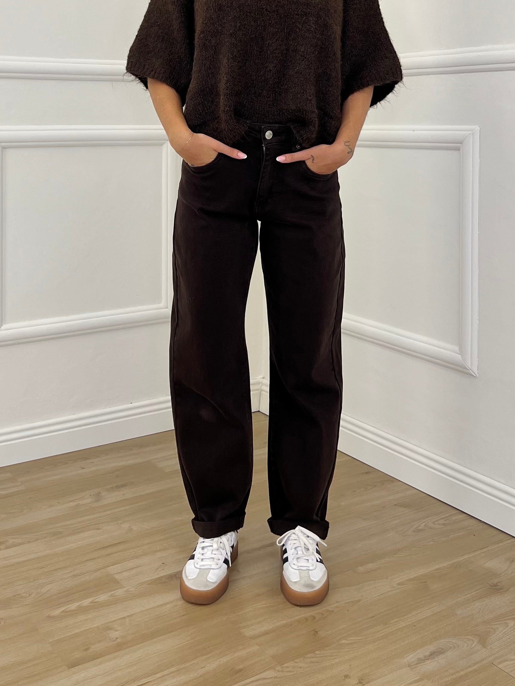 Jeans Mom Fit H3896-2 Marrone