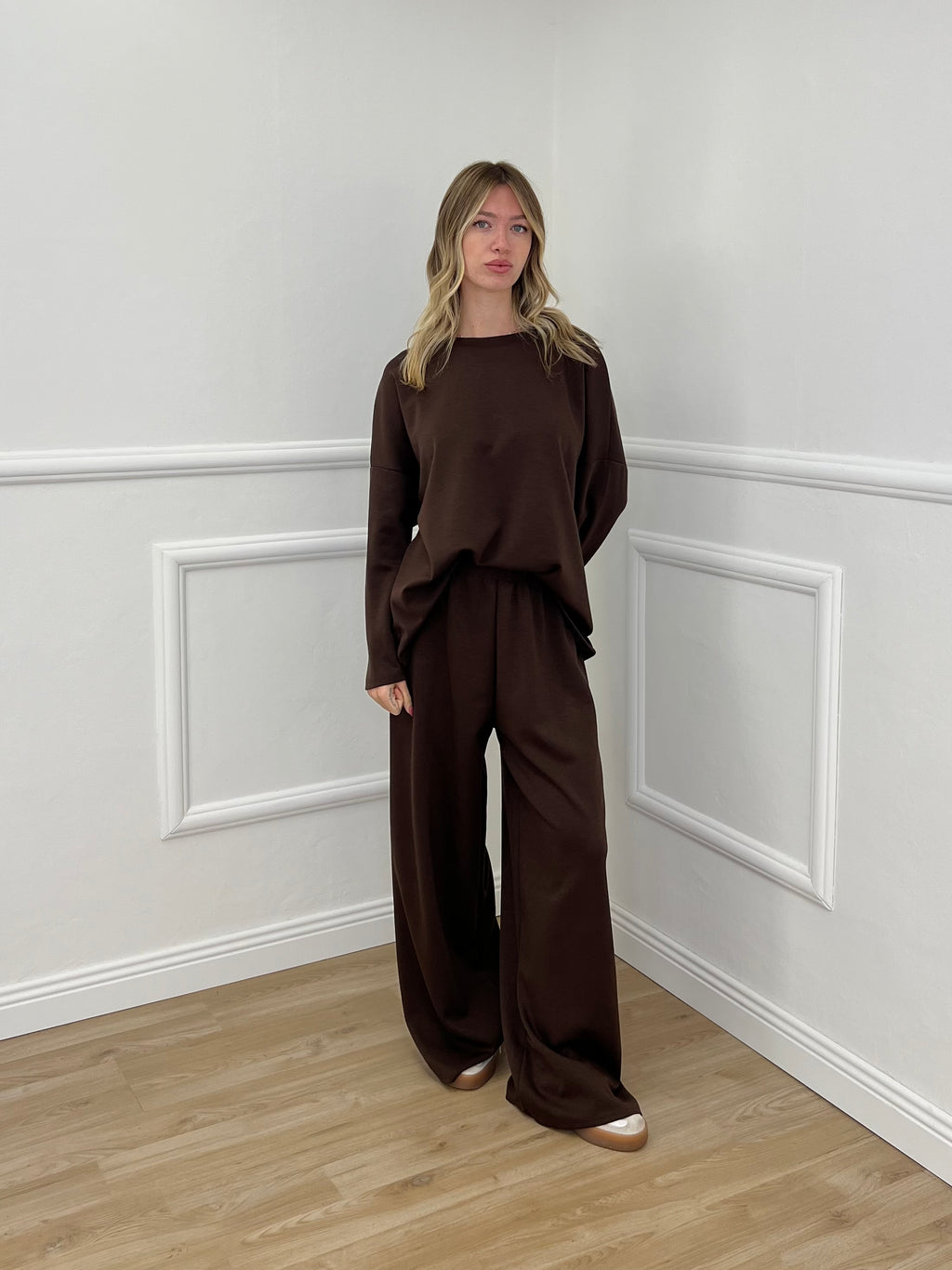 Tuta Over in Viscosa 3277 Marrone