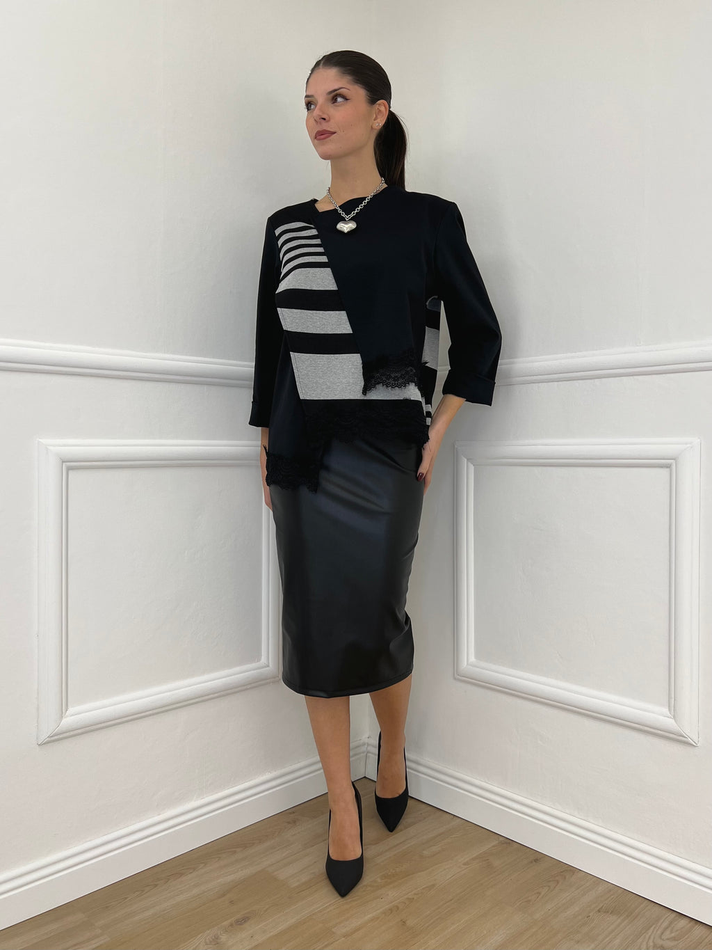 Maglia Asimmetrica Pizzo Bicolor 0225 Nero