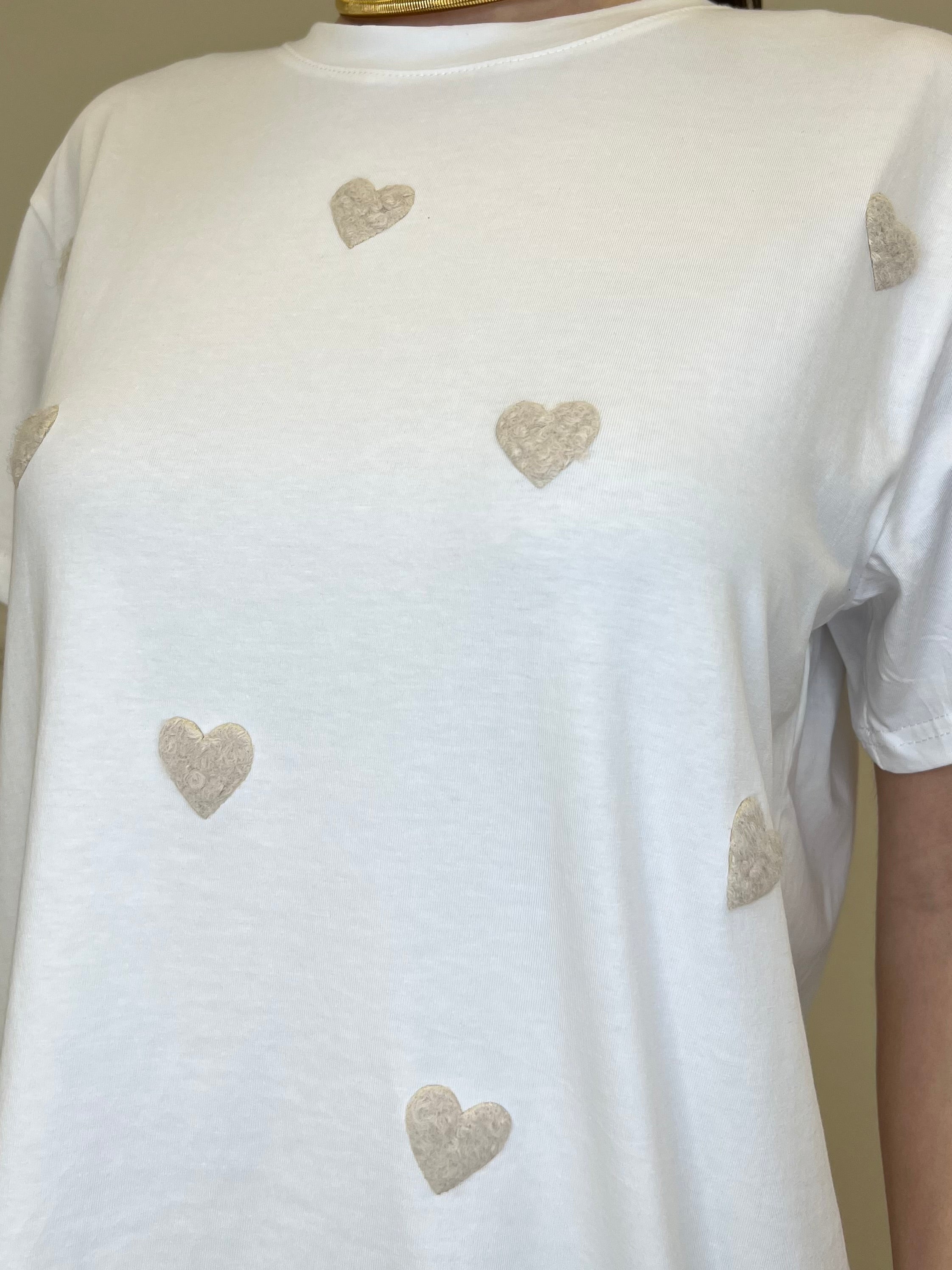 T-shirt Over Con Ricamo Cuori 12659