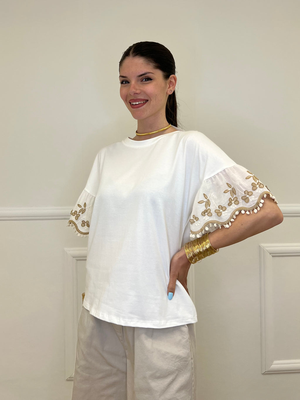 T-shirt Maniche Ricamate Farfalle 8229 Bianco
