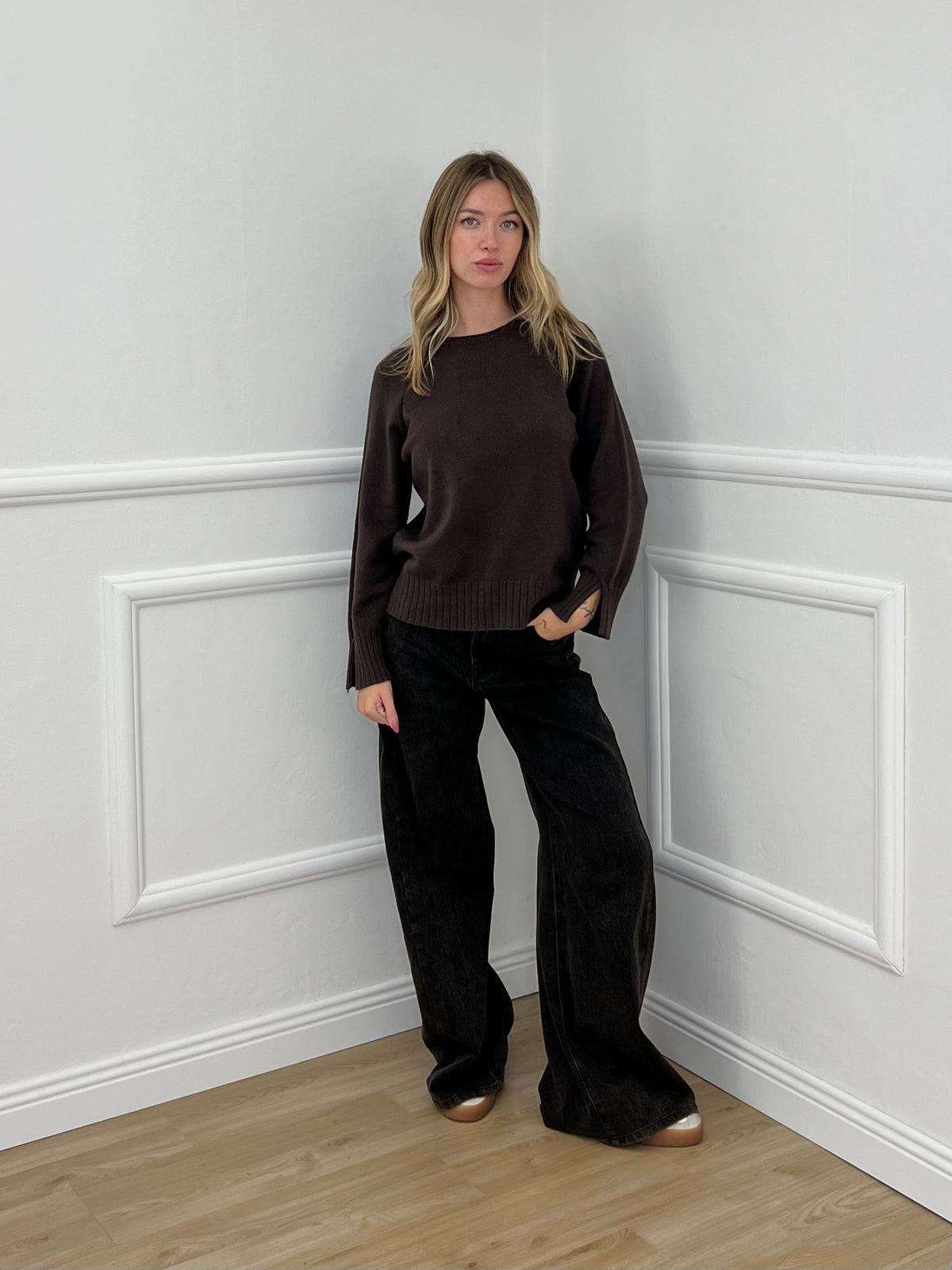 Maglia Polsini con Spacco 24160 Marrone