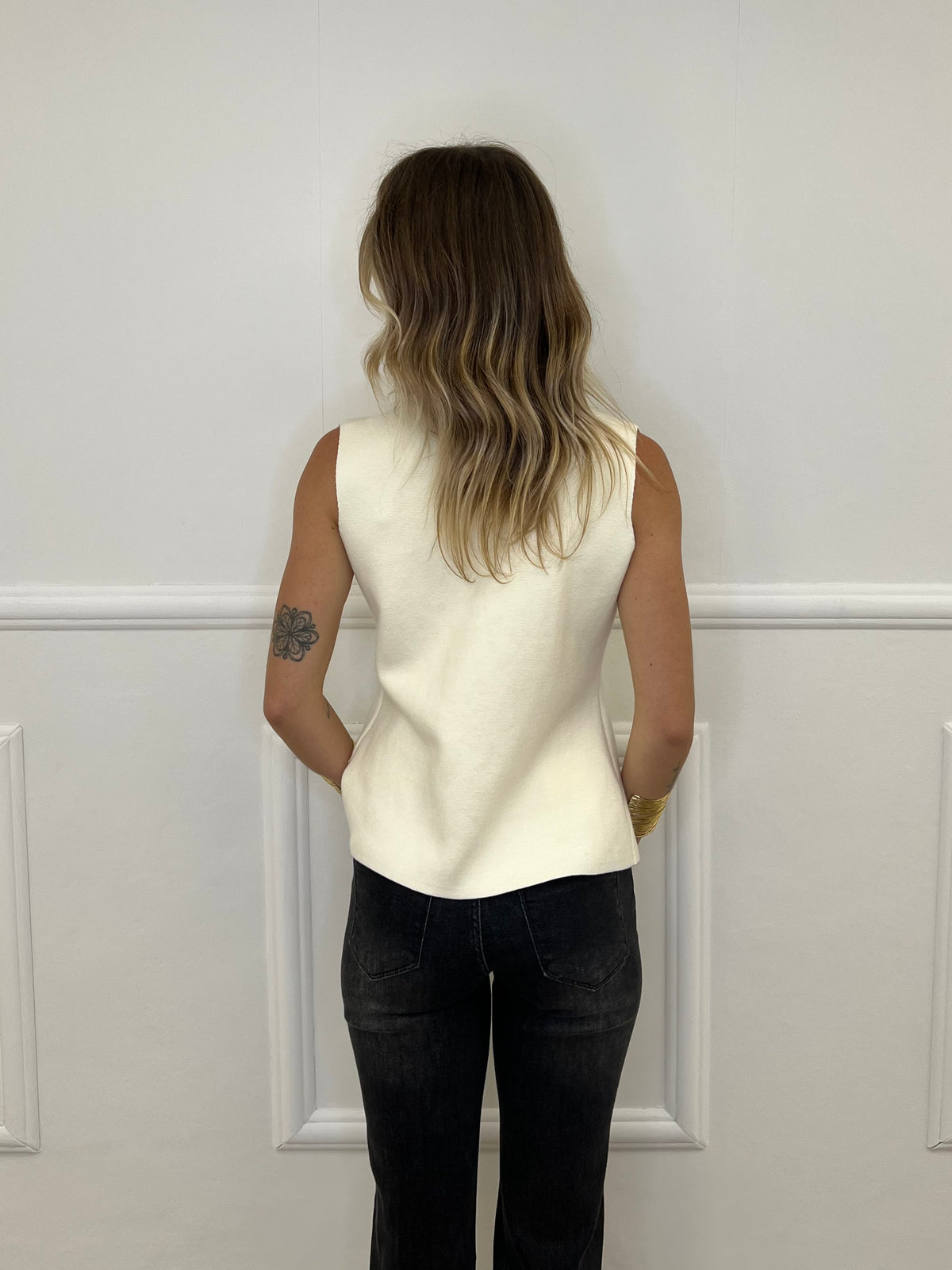 Gilet Asimmetrico in Maglia 5410 Panna