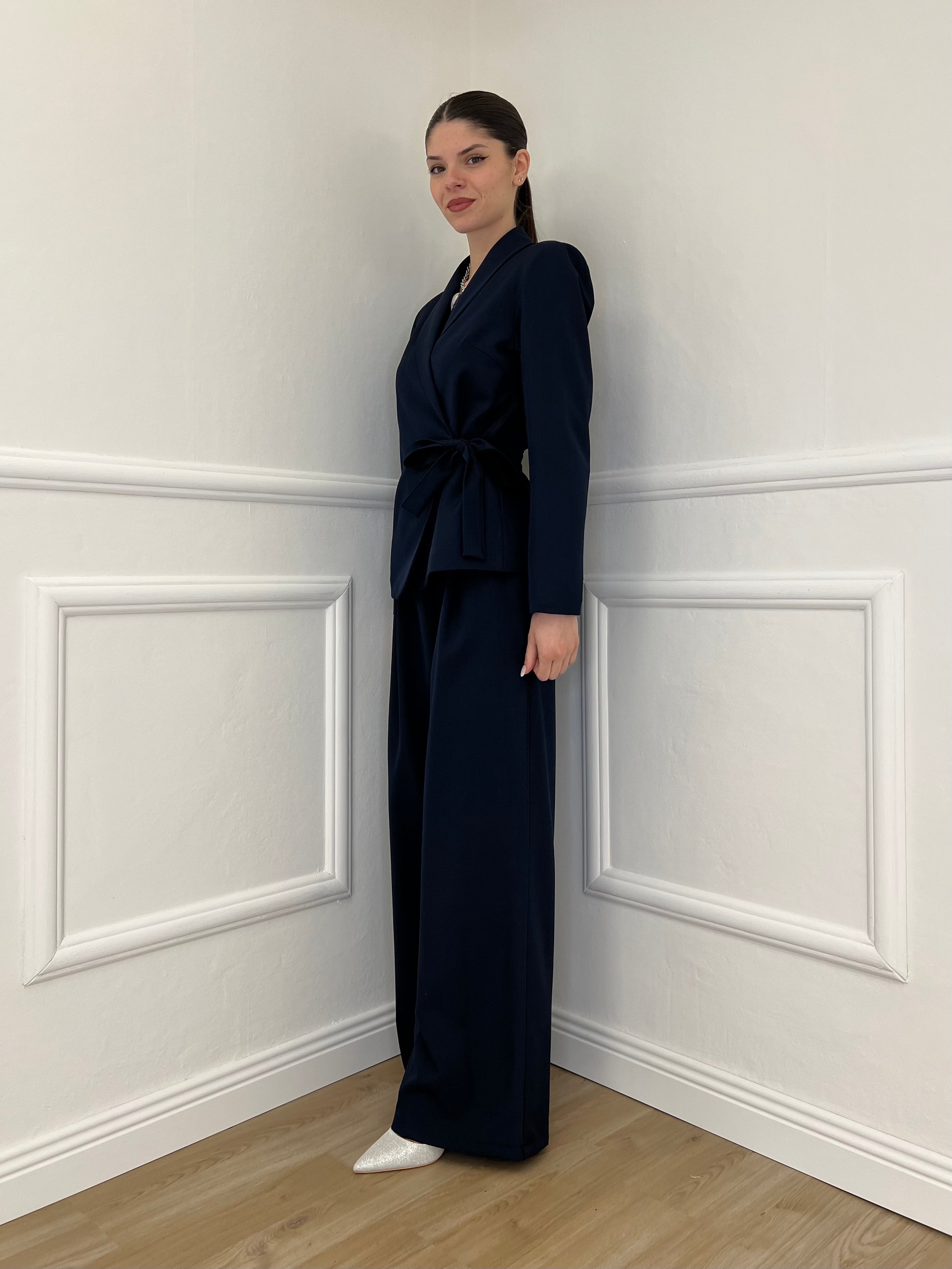 Tailleur con Fiocco 570851 Blu