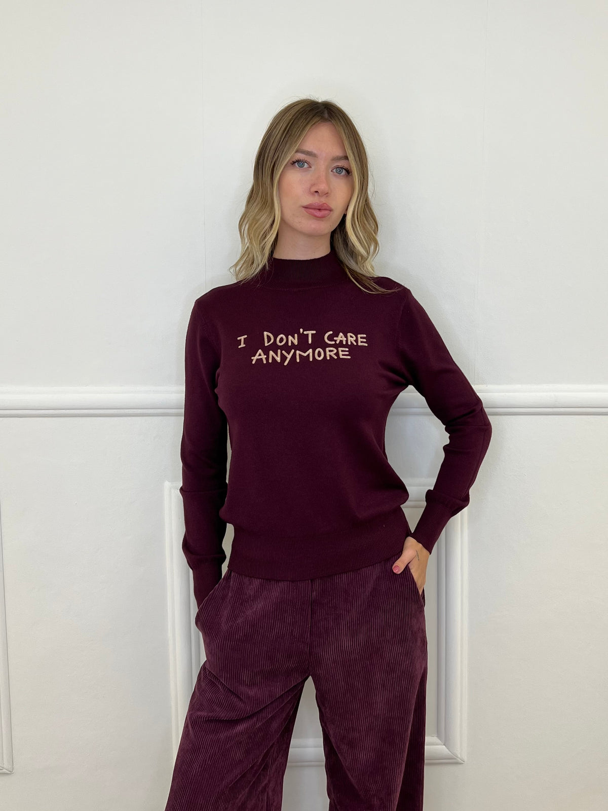 Maglia I Don't Care Anymore 5030 Burgundy