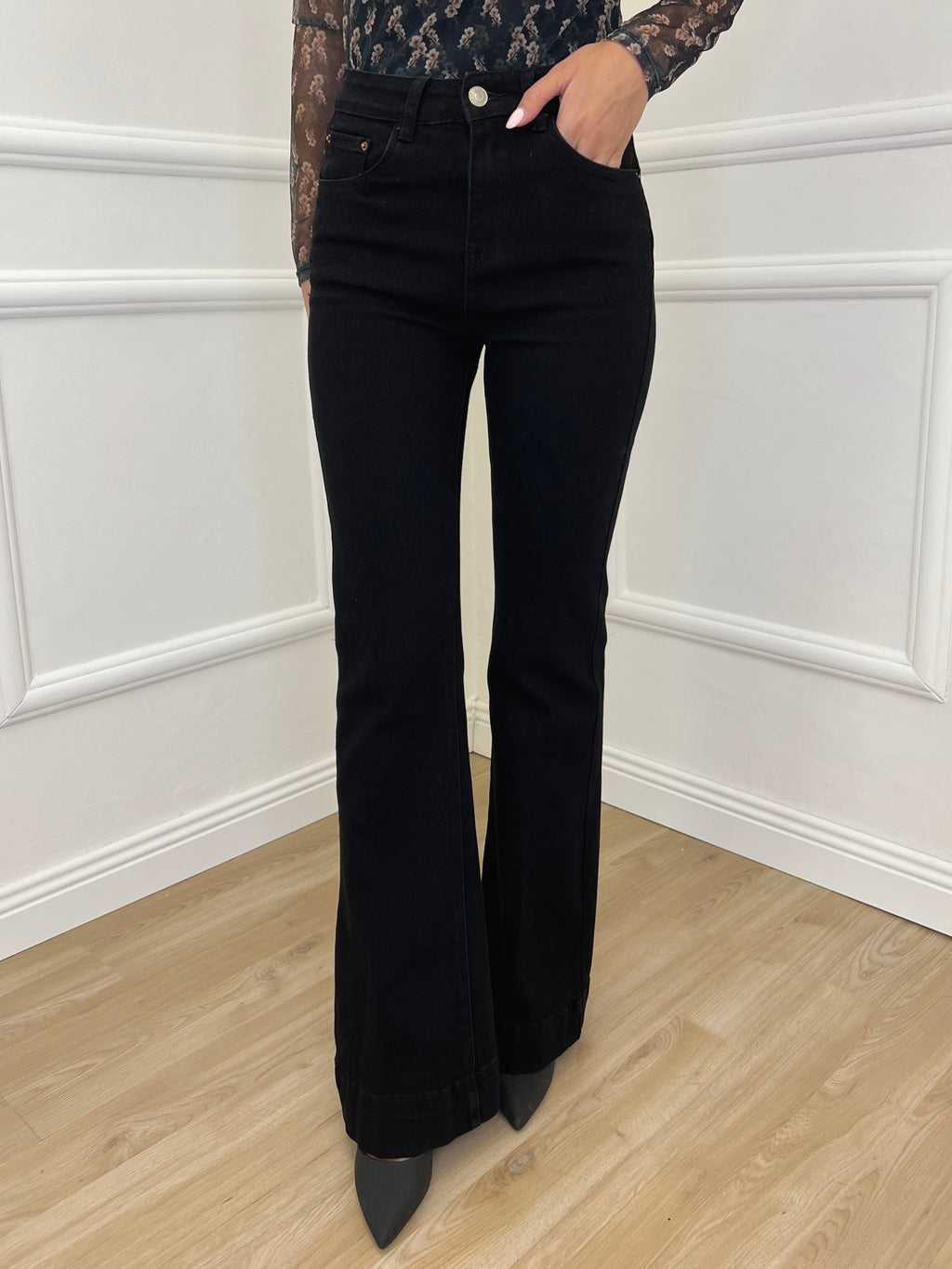 Flare Jeans KM3560-1 Black
