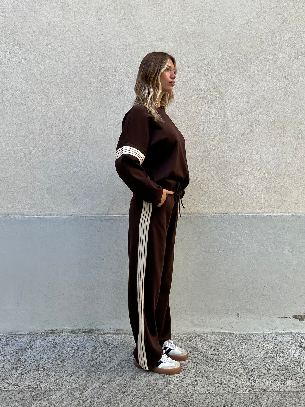 Tuta Viscosa Bande 23162 Marrone