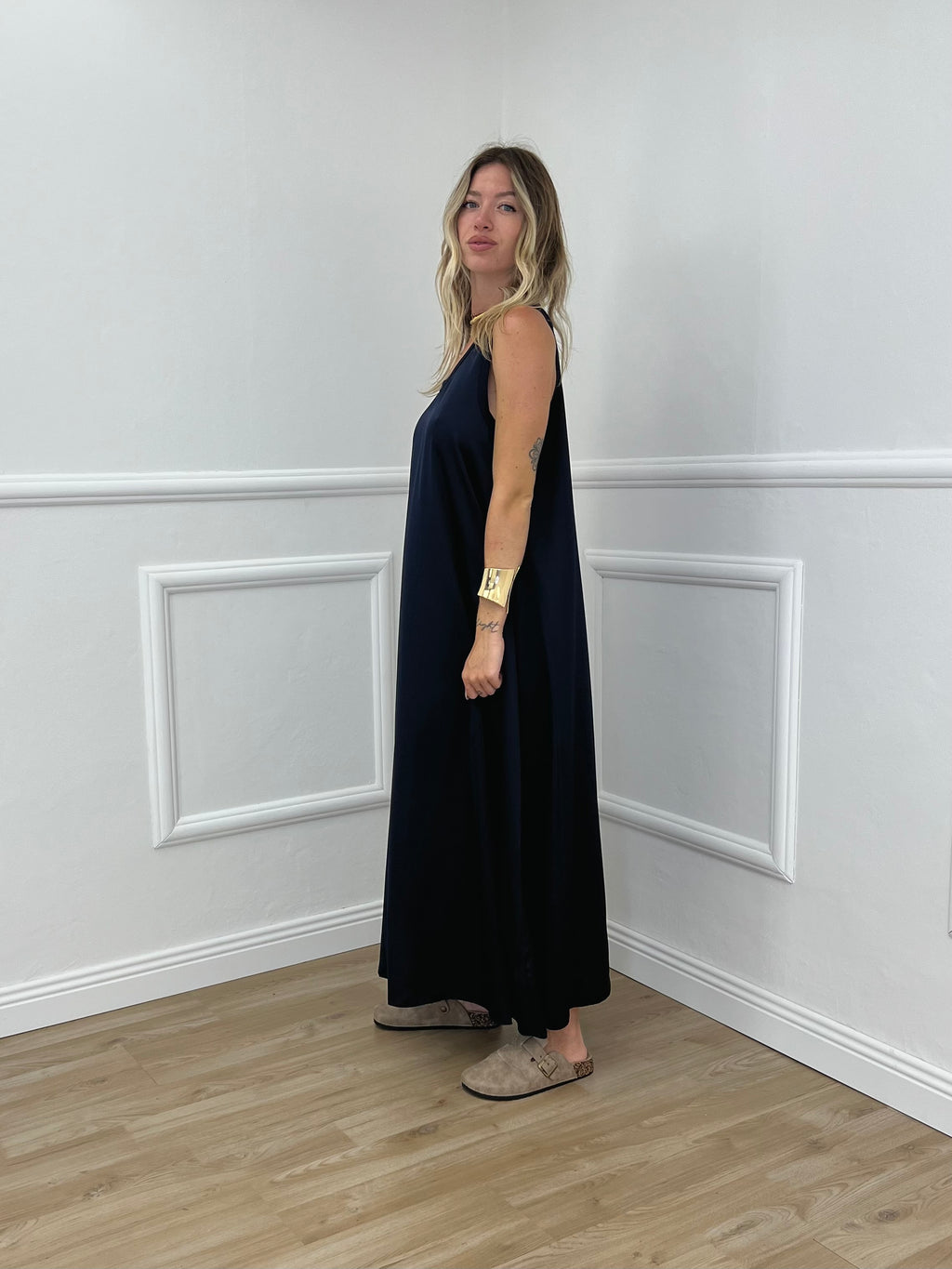 Abito Smanicato in Satin 23233 Blu