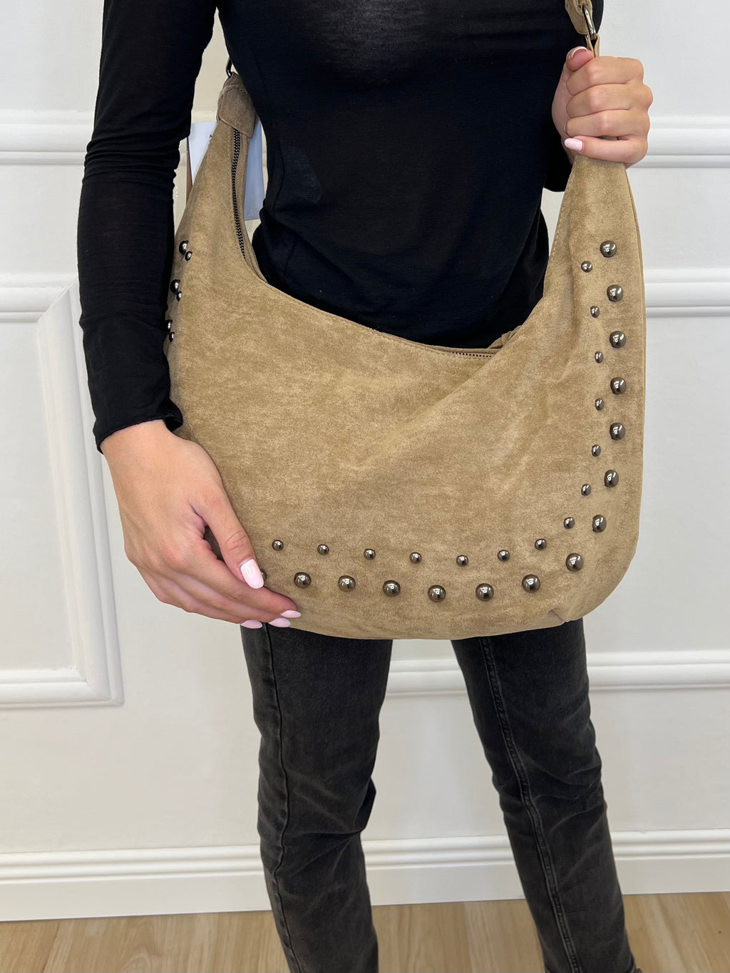 Borsa Hobo Ecorenna Borchie L6272