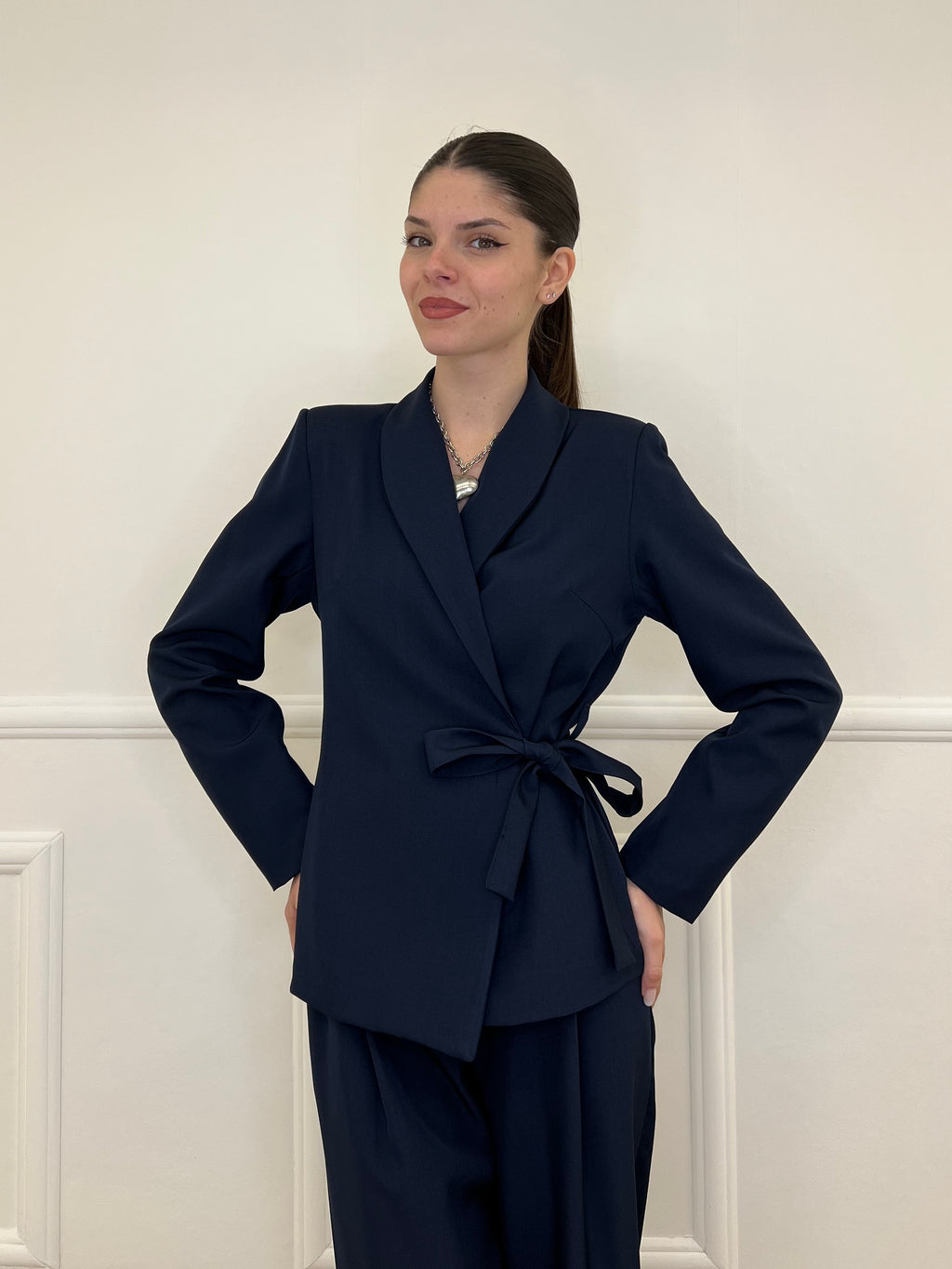 Tailleur con Fiocco 570851 Blu