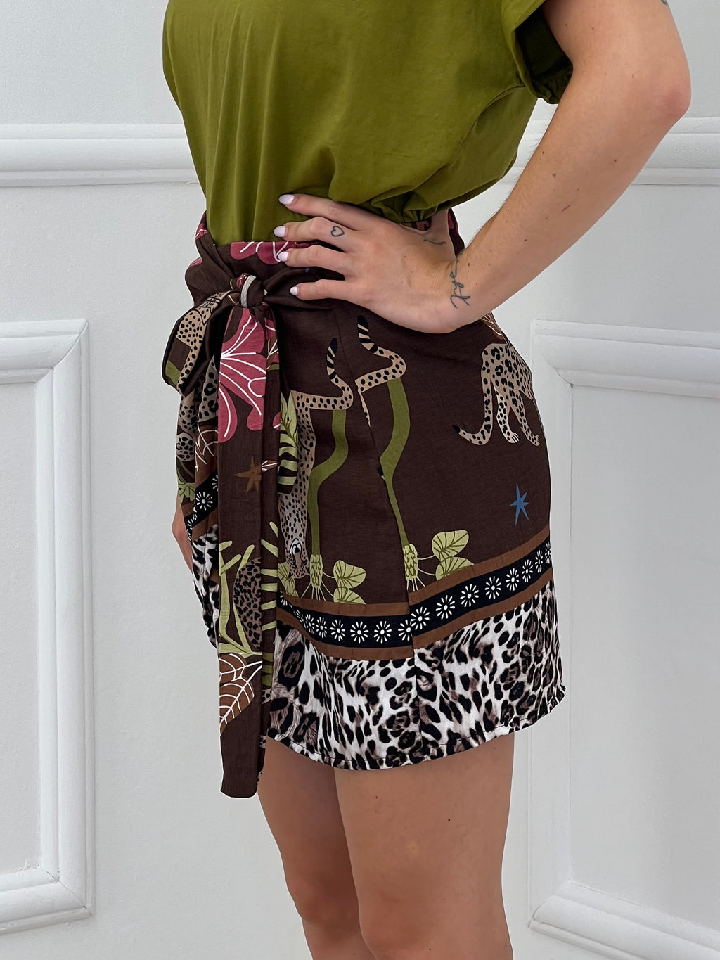 Gonna Pareo Corta Animalier BM196 Marrone