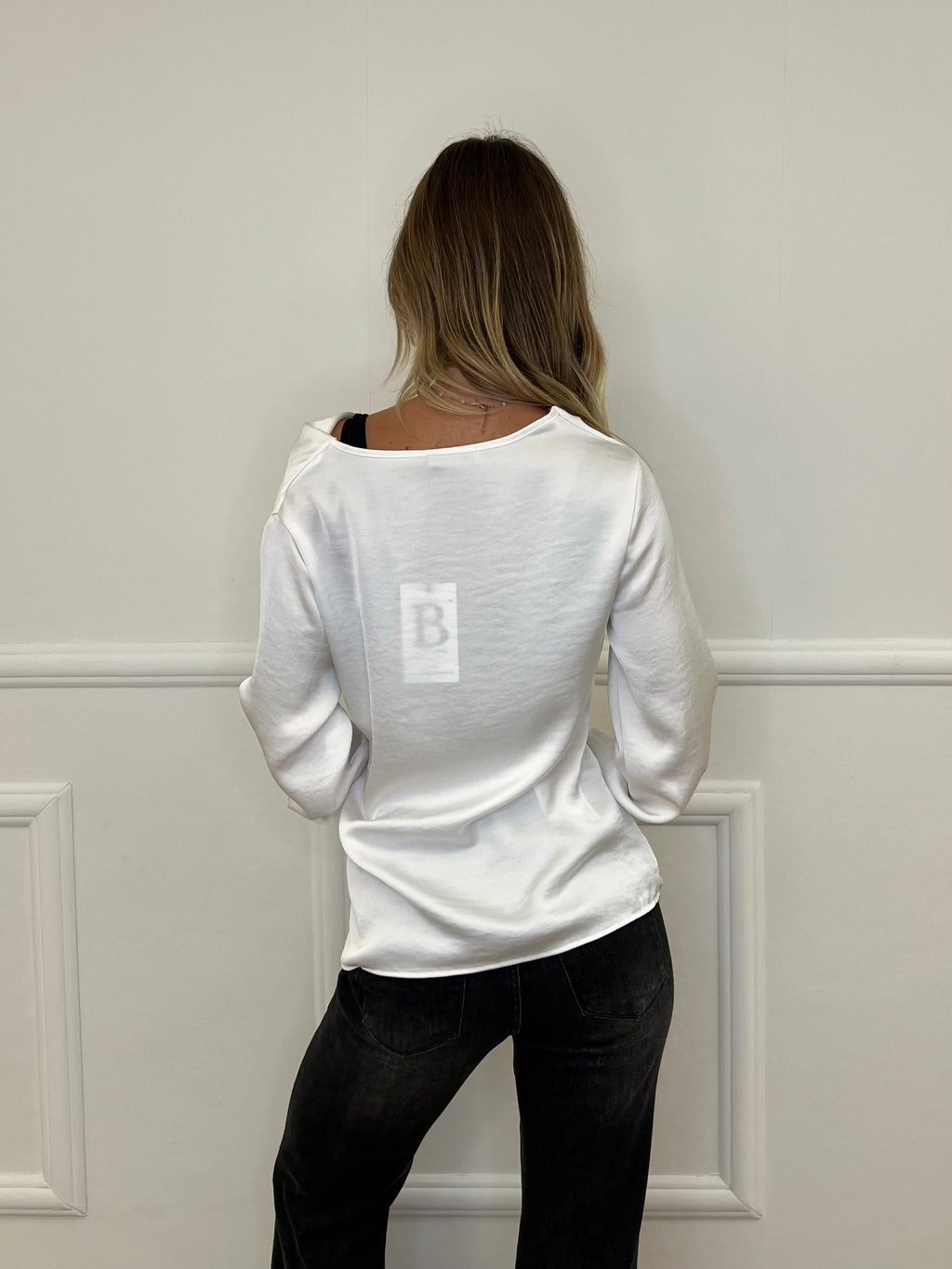 Blusa Satinata con Nodo e Drappeggio 20072 Bianco