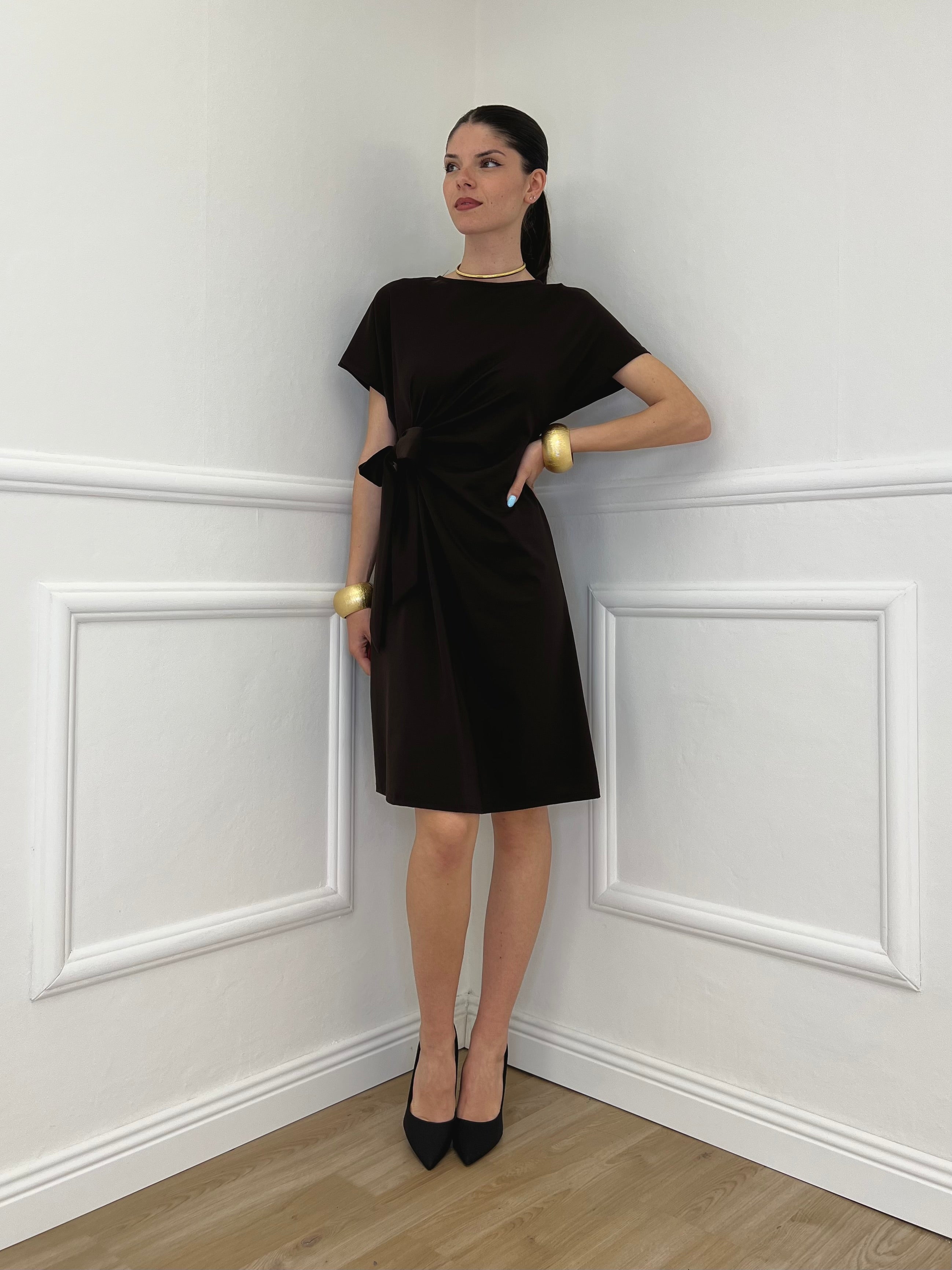 Vestito Con Drappeggio e Fiocco 4782 Marrone