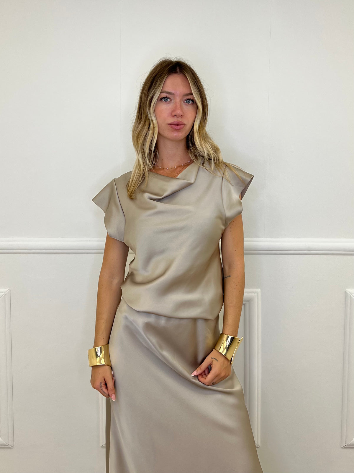 Blusa Satin Scollo Morbido 2548 Ecru