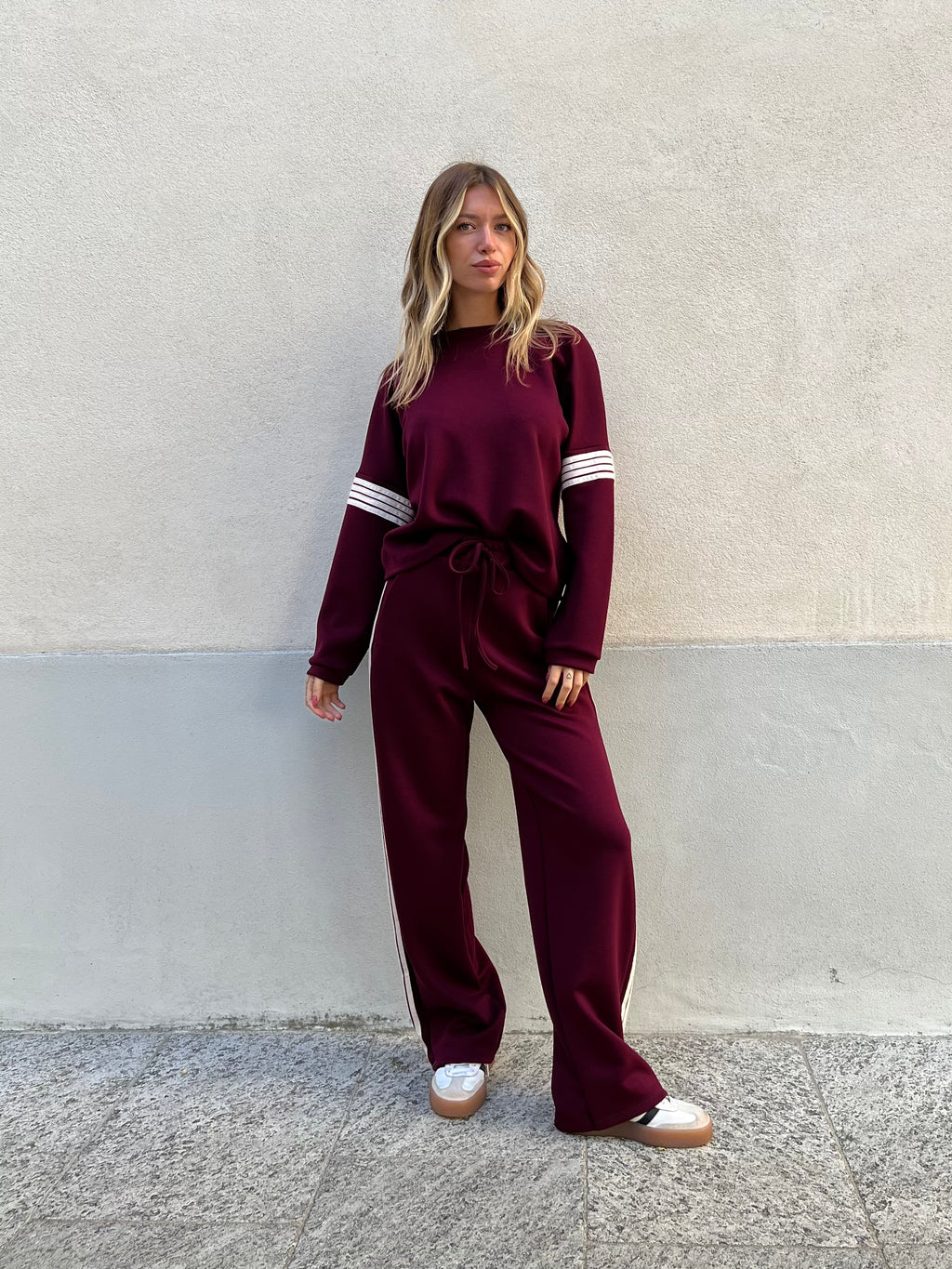 Tuta Viscosa Bande 23162 Burgundy