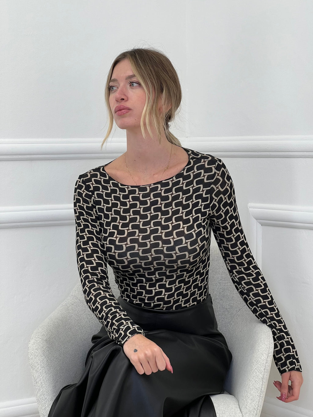 Maglia Ultralight con Cashmere "Catena" a Barchetta