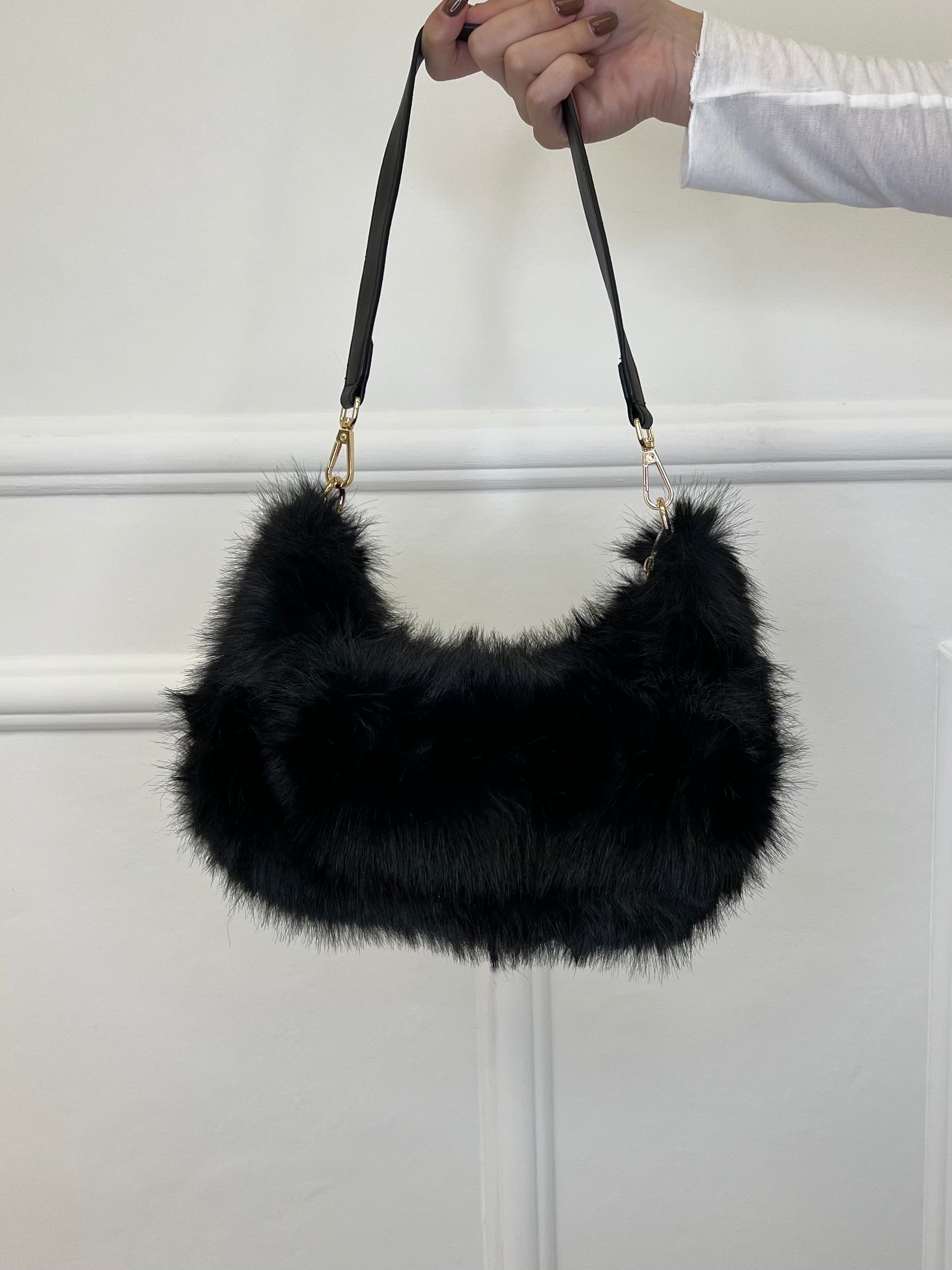 Borsa Hobo Fluffy DM256