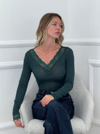 Maglia Scollo a V Ultralight con Cashmere e Pizzo