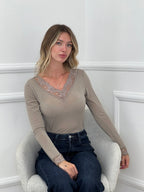Maglia Scollo a V Ultralight con Cashmere e Pizzo