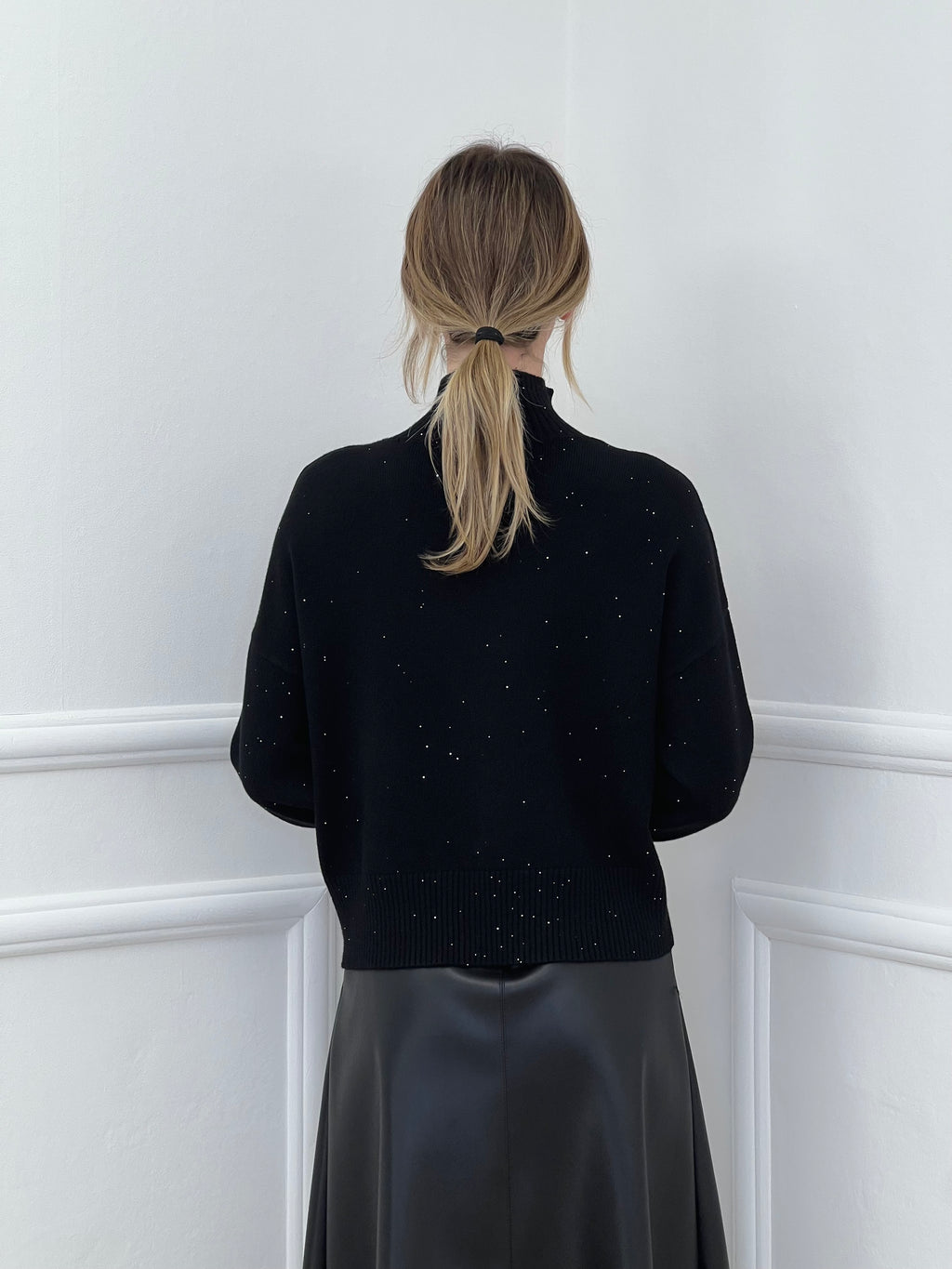 Maglia Vulcano Over Paillettes 7366 Nero