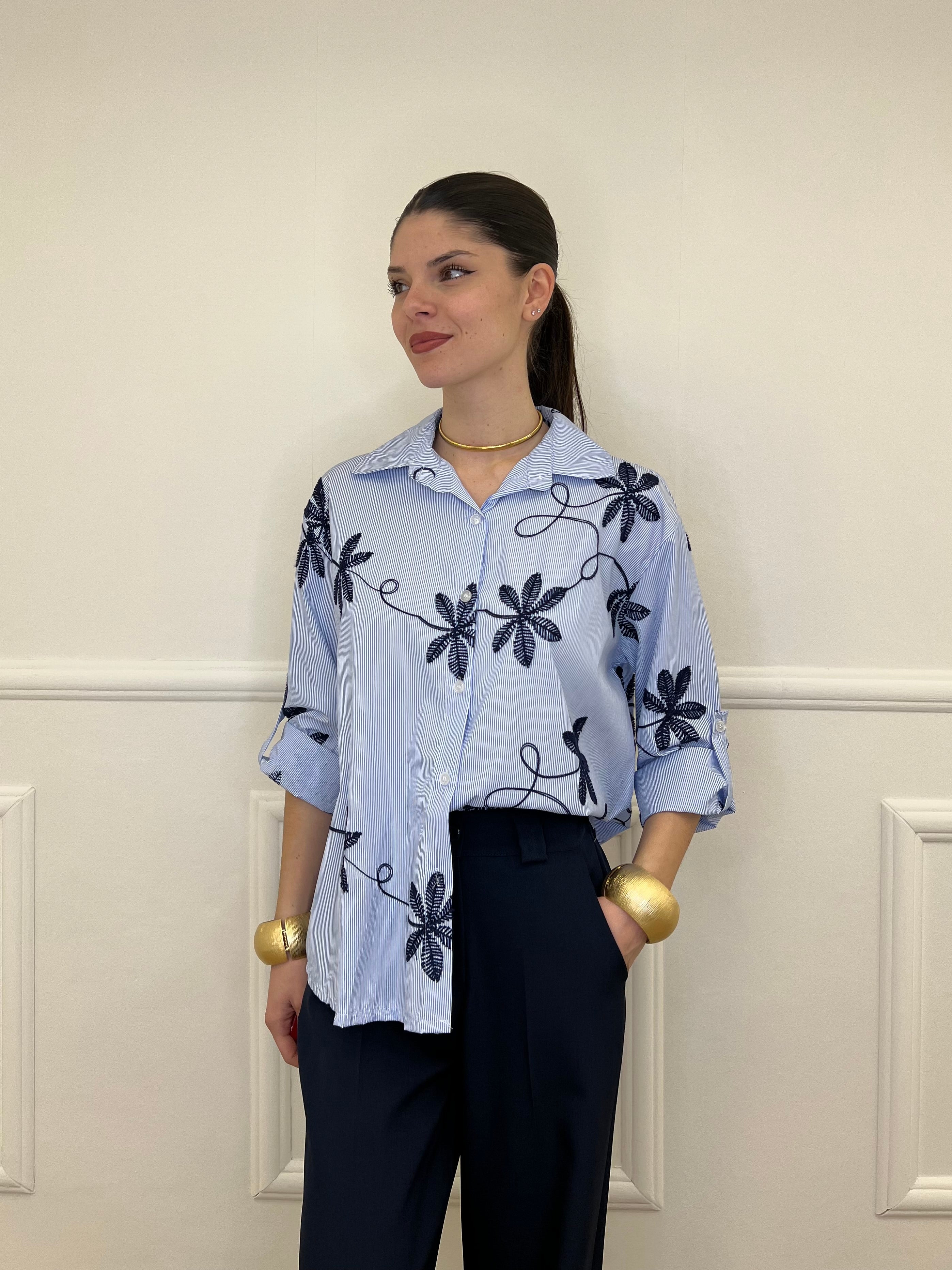 Camicia Over a Righe Con Ricami 26072 Blu